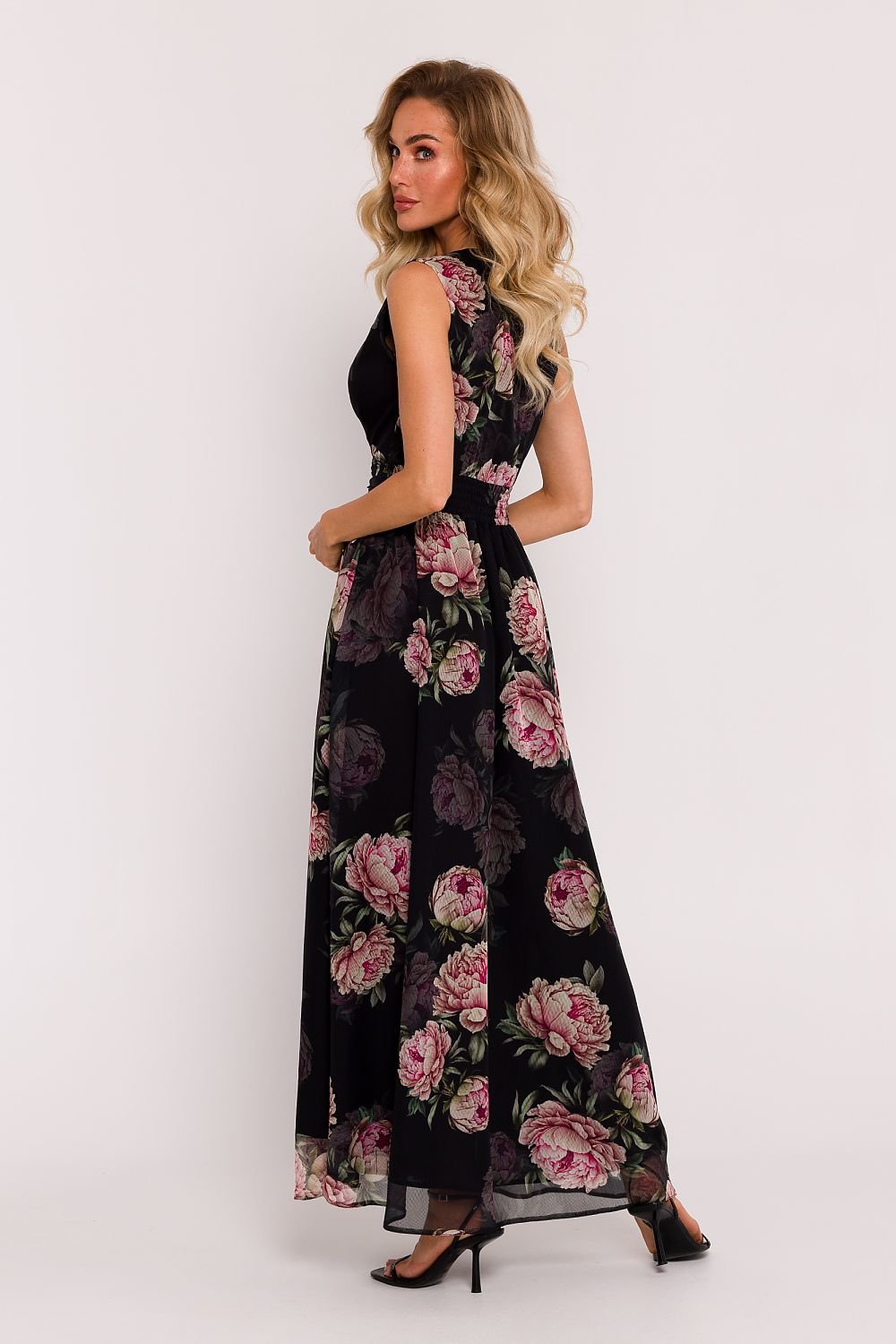 Elegantti maximekko